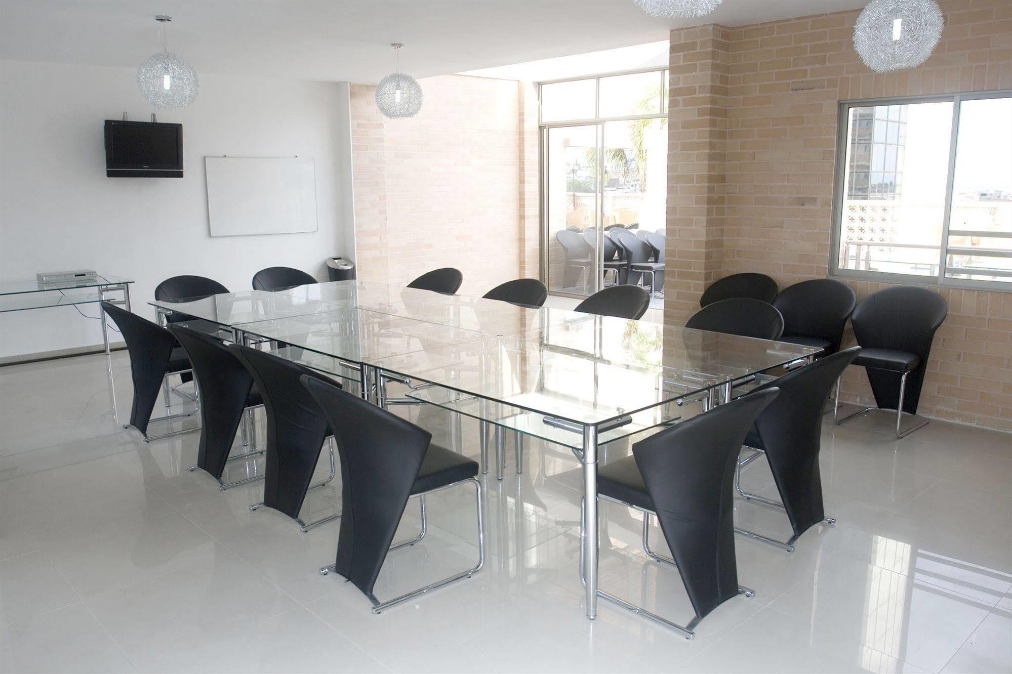 Hotel Calima Real Luaran gambar
