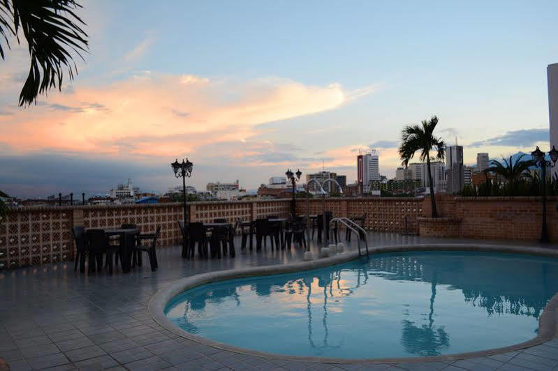 Hotel Calima Real Luaran gambar